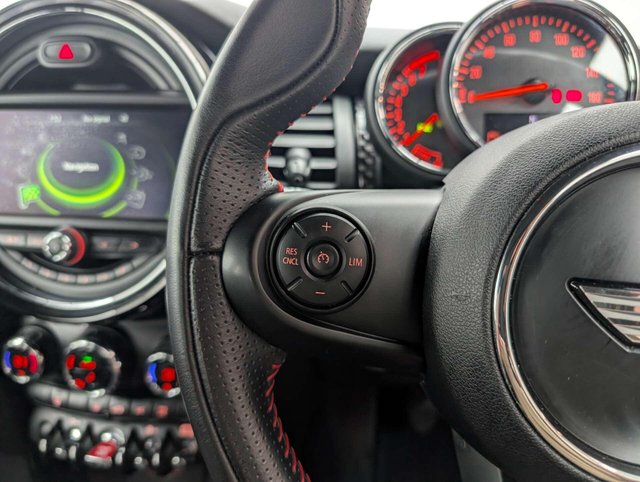 USED 2018 18 MINI HATCH 2.0 Cooper S 3dr CLICK+COLLECT / HOME DELIVERY