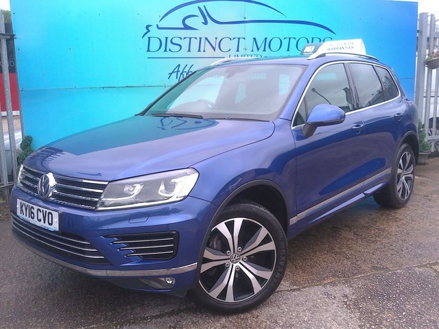 View our VOLKSWAGEN TOUAREG