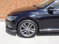 USED 2017 67 VOLKSWAGEN PASSAT 2.0 TDI GT Euro 6 (s/s) 4dr SUNROOF,SAT NAV,HTD SEATS,DAB