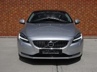 USED 2018 68 VOLVO V40 2.0 T3 GPF Inscription Euro 6 (s/s) 5dr PAN ROOF,NAV,HTD MEMORY SEATS