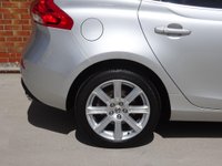 USED 2018 68 VOLVO V40 2.0 T3 GPF Inscription Euro 6 (s/s) 5dr PAN ROOF,NAV,HTD MEMORY SEATS
