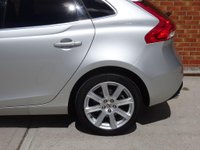 USED 2018 68 VOLVO V40 2.0 T3 GPF Inscription Euro 6 (s/s) 5dr PAN ROOF,NAV,HTD MEMORY SEATS