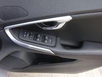 USED 2018 68 VOLVO V40 2.0 T3 GPF Inscription Euro 6 (s/s) 5dr PAN ROOF,NAV,HTD MEMORY SEATS