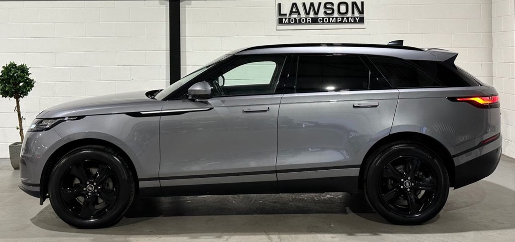 USED 2022 22 LAND ROVER RANGE ROVER VELAR 2.0 D200 MHEV SUV 5dr Diesel Auto 4WD Euro 6 (s/s) (204 ps) 