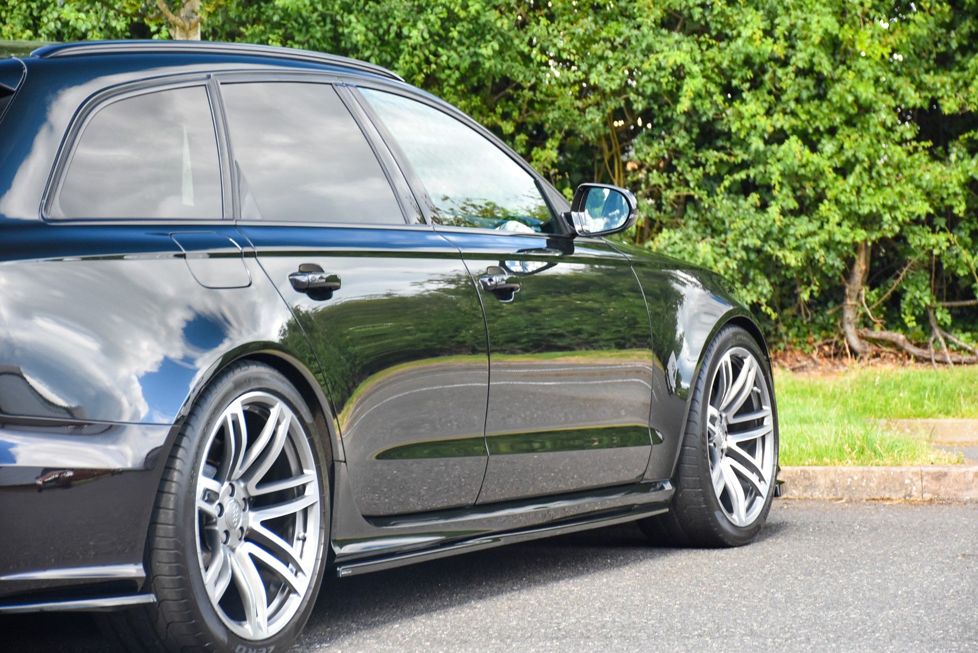 USED 2014 64 AUDI RS6 AVANT 4.0 TFSI V8 Estate 5dr Petrol Tiptronic quattro Euro 5 (s/s) (560 ps) 