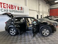 USED 2016 16 LEXUS NX 2.5 300h Luxury SUV 5dr Petrol Hybrid E-CVT 4WD Euro 6 (s/s) (197 ps) 