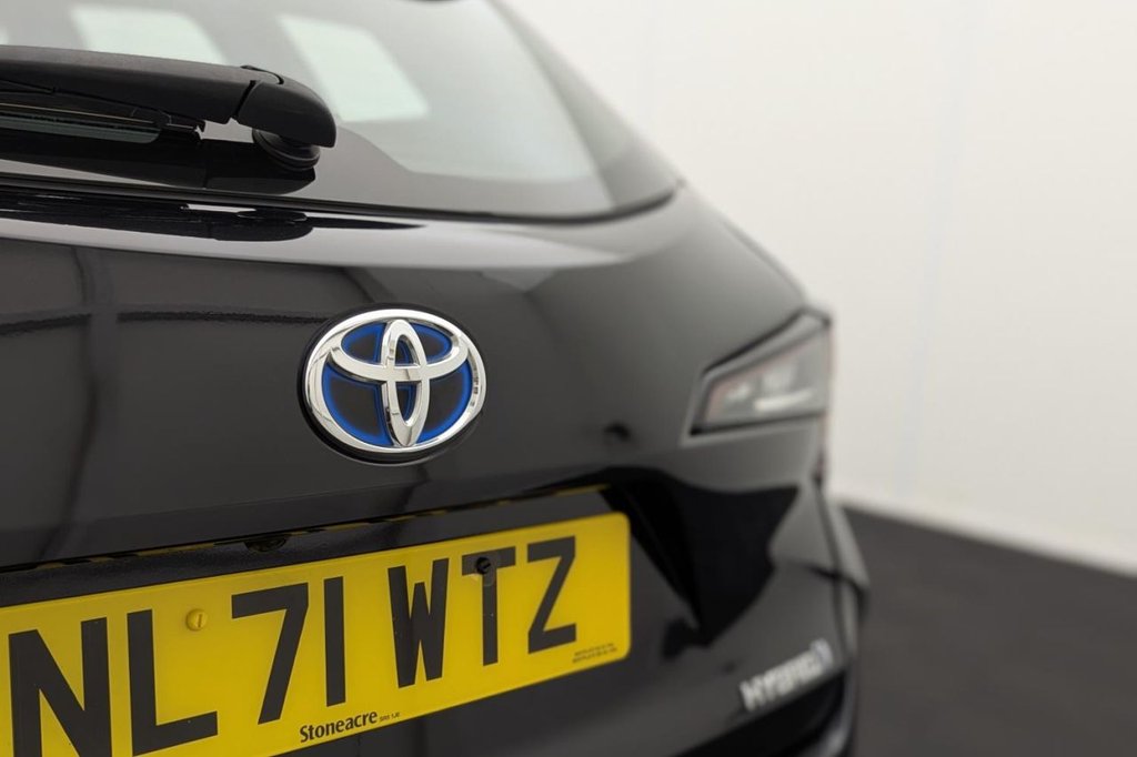 USED 2021 71 TOYOTA COROLLA 1.8 VVT-h GPF Icon Tech Touring Sports 5dr Petrol Hybrid CVT Euro 6 (s/s) (122 ps) Car Play, Heated Seats, Cruise