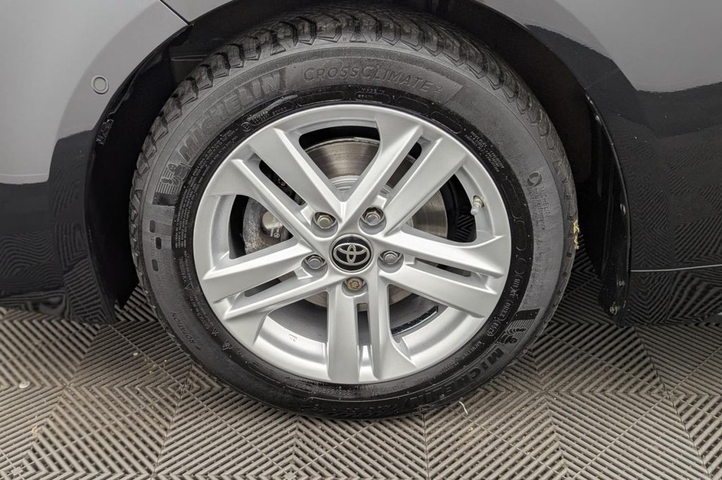 USED 2021 71 TOYOTA COROLLA 1.8 VVT-h GPF Icon Tech Touring Sports 5dr Petrol Hybrid CVT Euro 6 (s/s) (122 ps) Car Play, Heated Seats, Cruise
