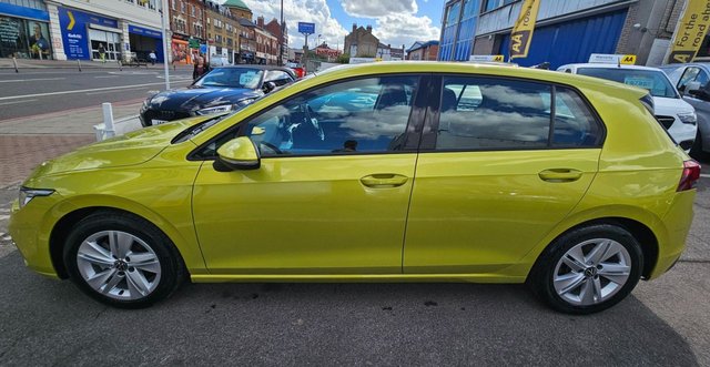 View our VOLKSWAGEN GOLF