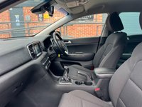 USED 2018 67 KIA SPORTAGE 1.6 GDi 2 Euro 6 (s/s) 5dr 7 KIA SERVICES
