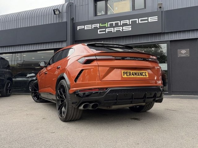 View our LAMBORGHINI URUS