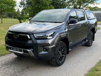 USED 2022 22 TOYOTA HI-LUX 2.8 D-4D Invincible X Pickup Double Cab 4dr Diesel Auto 4WD Euro 6 (s/s) (204 ps) TOYOTA HILUX INVINCIBLE X ONE OWNER FULL TOYOTA HISTORY -