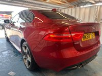 USED 2018 68 JAGUAR XE 2.0i GPF R-Sport Saloon 4dr Petrol Auto Euro 6 (s/s) (200 ps)+NEW TIMING CHAIN+2 KEYS+2 FORMER KEEPERS+ALLOYS+HISTORY+HEATED LEATHER SEATS+BIGNAV+AIRCON+PARK CONTROL WITH CAMERA+MEDIA+BLUETOOTH 2 KEYS+2 FORMER KEEPERS+ALLOYS+HISTORY+HEATED LEATHER SEATS+BIGNAV+AIRCON+PARK CONTROL WITH CAMERA+MEDIA+BLUETOOTH+HPI CLEAR