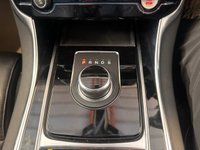 USED 2018 68 JAGUAR XE 2.0i GPF R-Sport Saloon 4dr Petrol Auto Euro 6 (s/s) (200 ps)+NEW TIMING CHAIN+2 KEYS+2 FORMER KEEPERS+ALLOYS+HISTORY+HEATED LEATHER SEATS+BIGNAV+AIRCON+PARK CONTROL WITH CAMERA+MEDIA+BLUETOOTH 2 KEYS+2 FORMER KEEPERS+ALLOYS+HISTORY+HEATED LEATHER SEATS+BIGNAV+AIRCON+PARK CONTROL WITH CAMERA+MEDIA+BLUETOOTH+HPI CLEAR