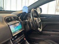 USED 2018 68 JAGUAR XE 2.0i GPF R-Sport Saloon 4dr Petrol Auto Euro 6 (s/s) (200 ps)+NEW TIMING CHAIN+2 KEYS+2 FORMER KEEPERS+ALLOYS+HISTORY+HEATED LEATHER SEATS+BIGNAV+AIRCON+PARK CONTROL WITH CAMERA+MEDIA+BLUETOOTH 2 KEYS+2 FORMER KEEPERS+ALLOYS+HISTORY+HEATED LEATHER SEATS+BIGNAV+AIRCON+PARK CONTROL WITH CAMERA+MEDIA+BLUETOOTH+HPI CLEAR