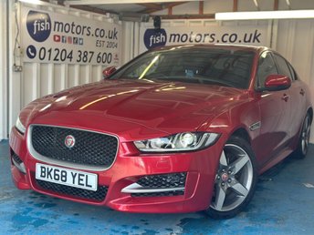 2018 JAGUAR XE 2.0i GPF R-Sport Saloon 4dr Petrol Auto Euro 6 (s/s) (200 ps)+2 KEYS+2 FORMER KEEPERS+ALLOYS+HISTORY+HEATED LEATHER SEATS+BIGNAV+AIRCON+PARK CONTROL WITH CAMERA+MEDIA+BLUETOOTH &pound;12490.00