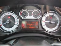 USED 2016 65 FIAT 500L 1.3 MultiJet Lounge MPV 5dr Diesel Dualogic Euro 6 (s/s) (95 ps) 