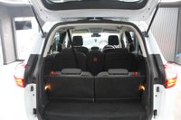 USED 2015 65 FORD GRAND C-MAX 2.0 TDCi Titanium MPV 5dr Diesel Powershift Euro 6 (s/s) (150 ps) front + back sensors