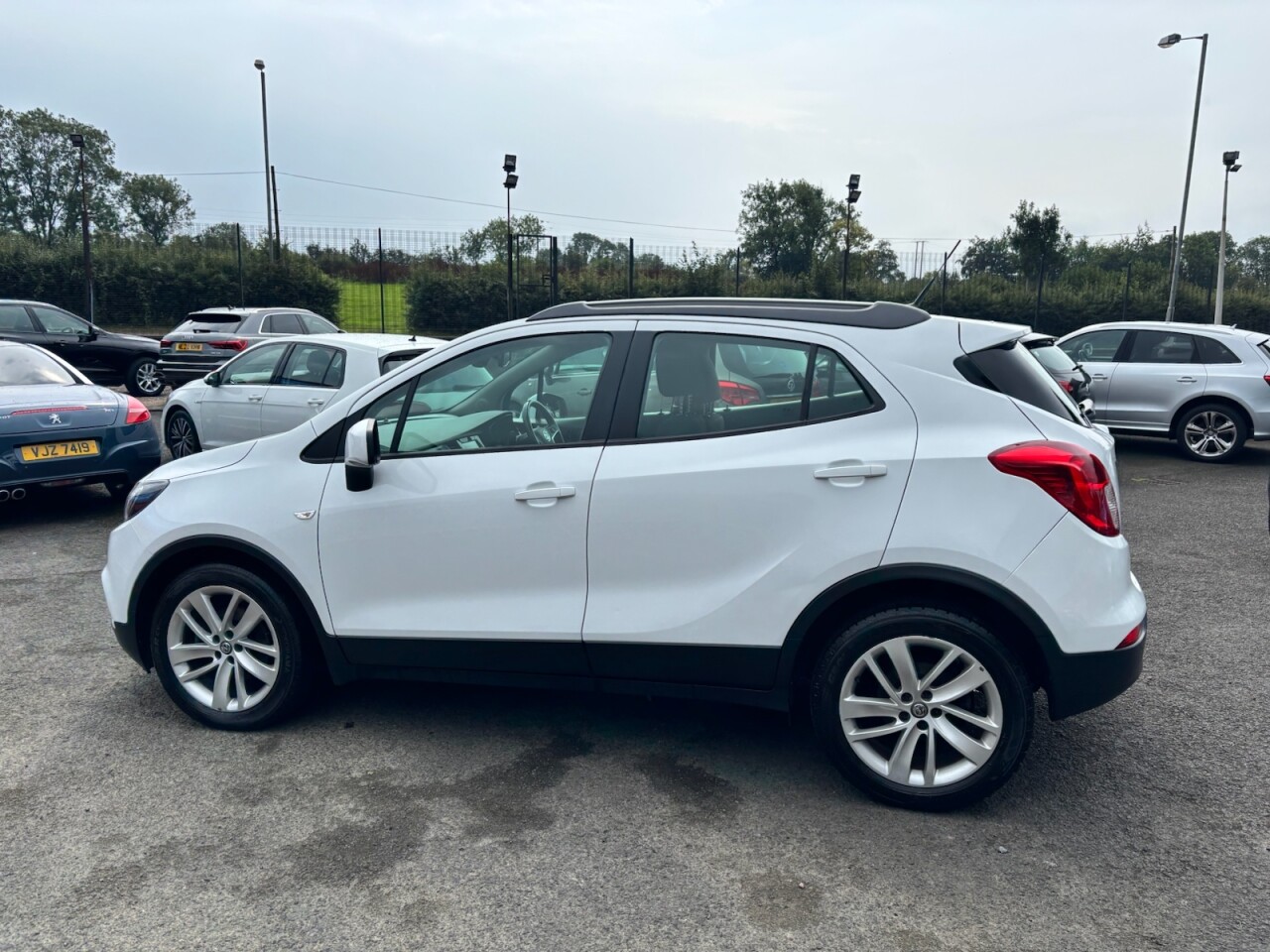 2019 VAUXHALL MOKKA X 1.4i Turbo ecoTEC Active SUV 5dr Petrol Manual Euro 6 (s/s) (140 ps) - vehicle photo 10 for sale on PureCar