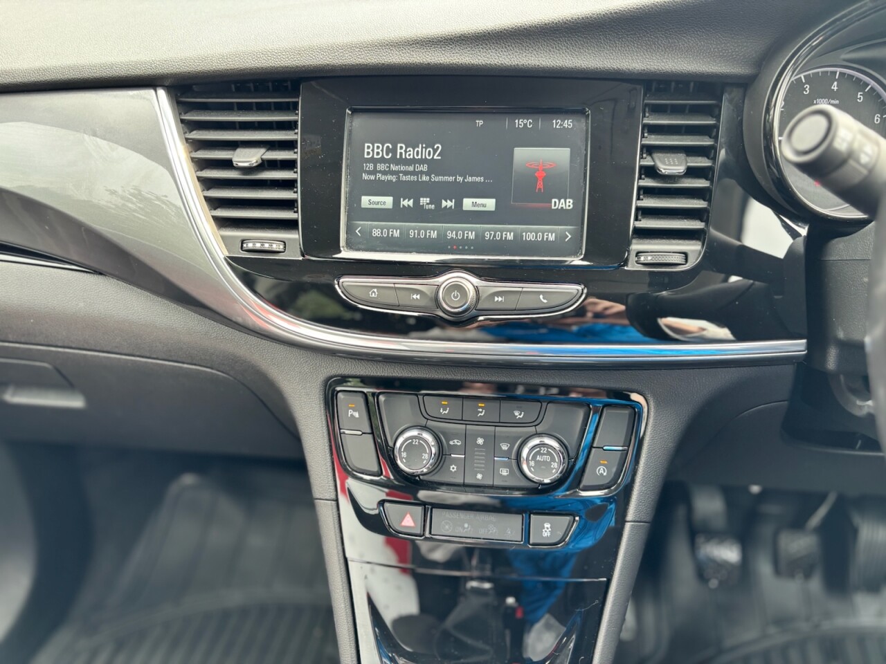 2019 VAUXHALL MOKKA X 1.4i Turbo ecoTEC Active SUV 5dr Petrol Manual Euro 6 (s/s) (140 ps) - vehicle photo 15 for sale on PureCar