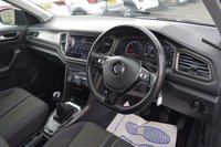 USED 2019 19 VOLKSWAGEN T-ROC 1.0 TSI GPF SE SUV 5dr Petrol Manual Euro 6 (s/s) (115 ps) 