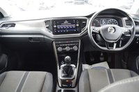 USED 2019 19 VOLKSWAGEN T-ROC 1.0 TSI GPF SE SUV 5dr Petrol Manual Euro 6 (s/s) (115 ps) 
