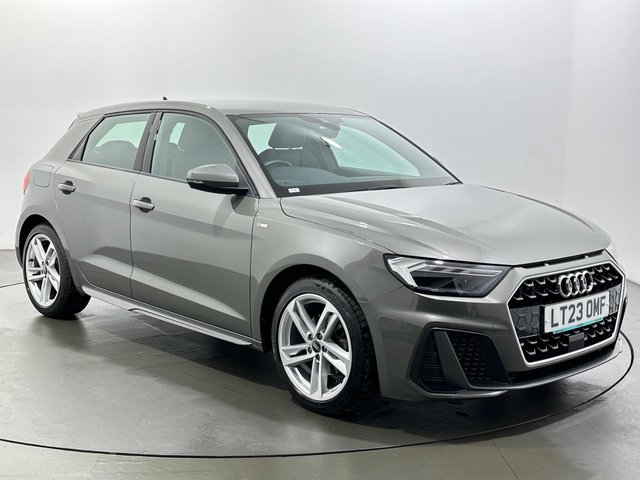 View our Audi A1 1.0 TFSI 30 S line Sportback S Tronic Euro 6 (s/s) 5dr