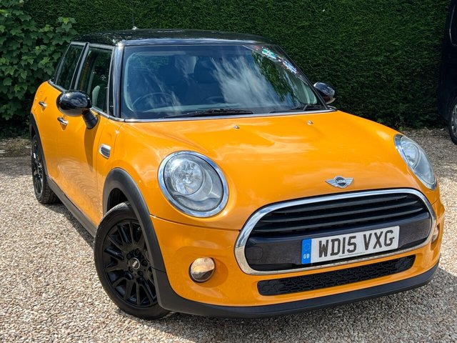 View our MINI Hatch 1.5 Cooper Hatchback 5dr Petrol Manual Euro 6 (s/s) (136 ps)
