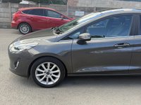 USED 2018 18 FORD FIESTA 1.0T EcoBoost Titanium Hatchback 5dr Petrol Auto Euro 6 (s/s) (100 ps) PARKING SENSORS - HEATED SEATS