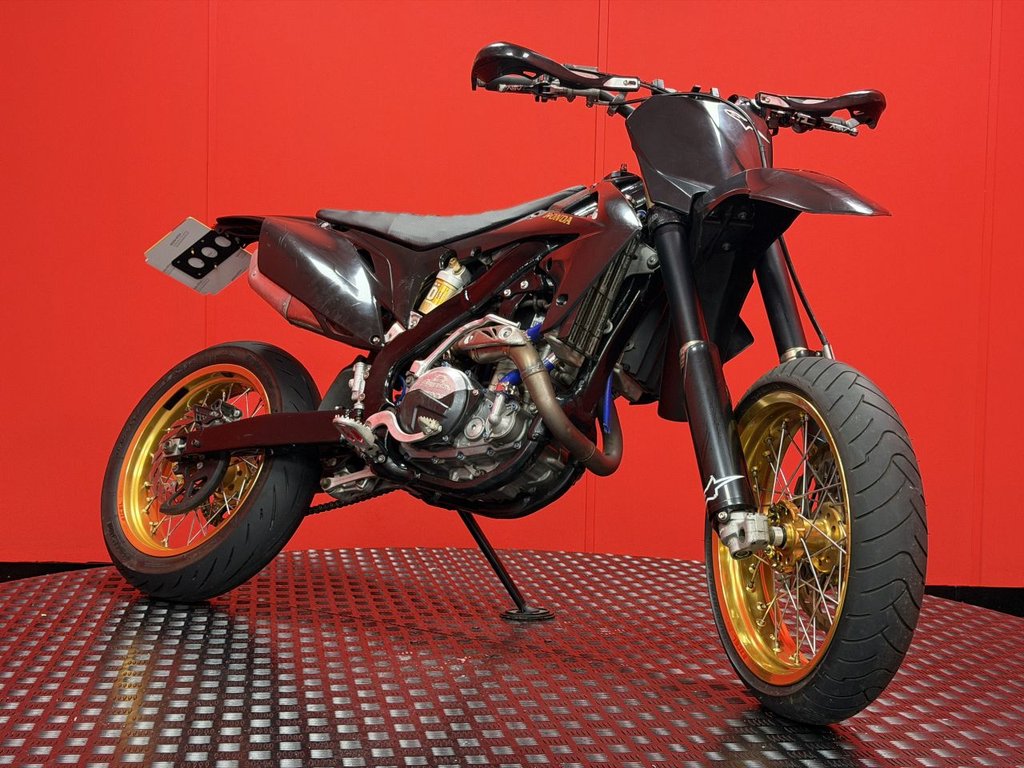 USED 2025 09 HONDA CRF450 TRADE BIKES AT TRADE PRICES SUPERMOTO - YOSHI EXHAUST