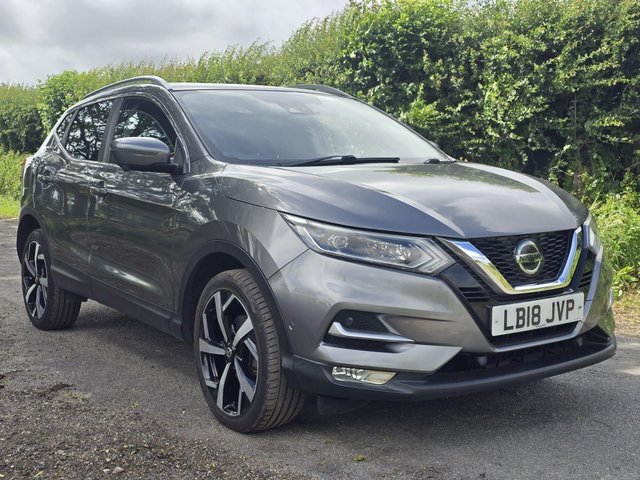 View our NISSAN QASHQAI