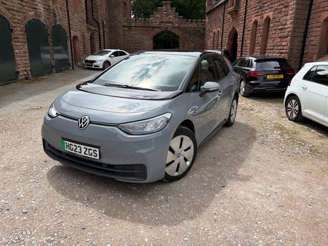 View our VOLKSWAGEN ID.3