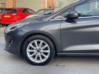 USED 2018 18 FORD FIESTA 1.0T EcoBoost Titanium Hatchback 5dr Petrol Auto Euro 6 (s/s) (100 ps) NAVIGATION - SERVICED