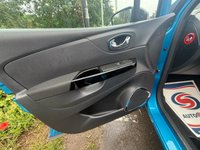 USED 2017 17 RENAULT CAPTUR 0.9 TCe ENERGY Dynamique Nav SUV 5dr Petrol Manual Euro 6 (s/s) (90 ps) 