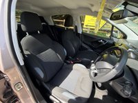 USED 2014 14 PEUGEOT 208 1.4 HDi Allure Hatchback 5dr Diesel Manual Euro 5 (70 ps) FULL SERVICE HISTORY,WOW COLOUR