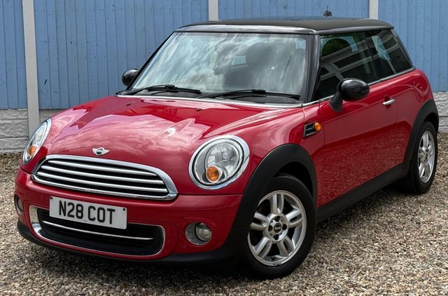 2012 MINI HATCH