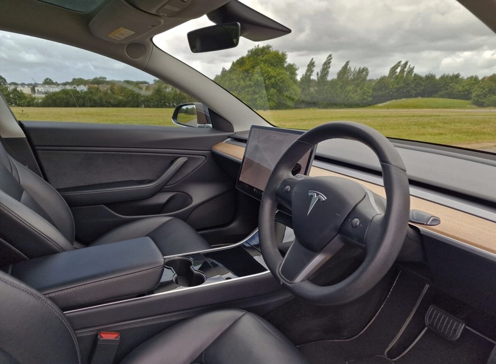 USED 2019 69 TESLA Model 3 Standard Range Plus Saloon 4dr Electric Auto RWD (241 bhp) FINANCE AVAILABLE