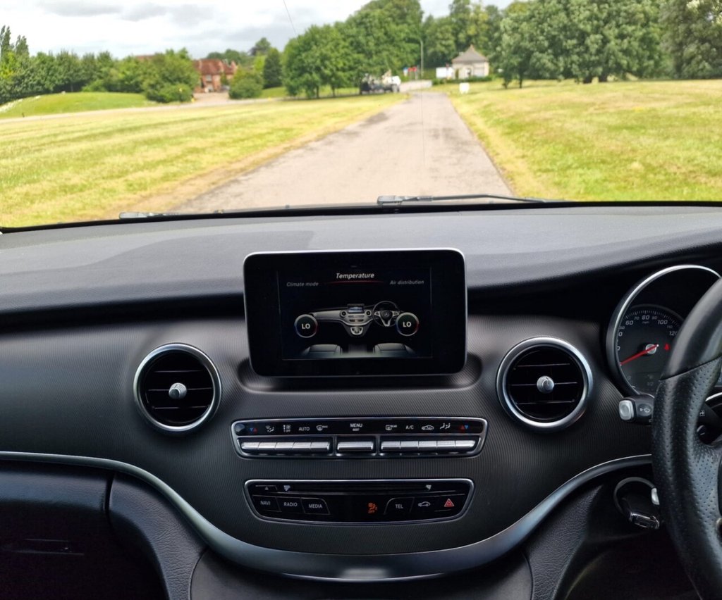 USED 2016 16 MERCEDES-BENZ V-CLASS 2.2 V250d BlueTEC SE MPV 5dr Diesel G-Tronic+ Euro 6 (s/s) 8 Seat XLWB (190 ps) FINANCE AVAILABLE