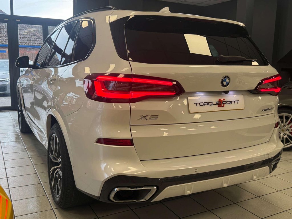 USED 2020 70 BMW X5 3.0 X5 xDrive 30d M Sport MHEV Auto 4WD 5dr SH + HUD + AIR SUSPENSION