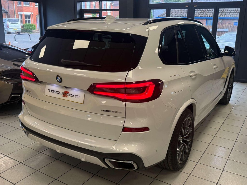 USED 2020 70 BMW X5 3.0 X5 xDrive 30d M Sport MHEV Auto 4WD 5dr SH + HUD + AIR SUSPENSION