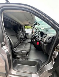 USED 2015 15 RENAULT TRAFIC 1.6 dCi ENERGY 27 Sport SWB Standard Roof Euro 5 (s/s) 5dr SPORT|NAV|AC|CAMERA|NO VAT