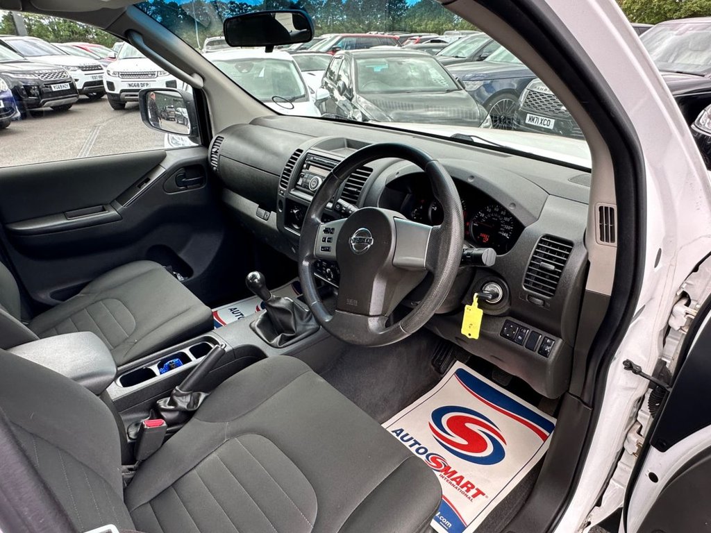 USED 2014 14 NISSAN NAVARA 2.5 dCi Visia Pickup Double Cab 4dr Diesel Manual 4WD Euro 5 (144 ps) 