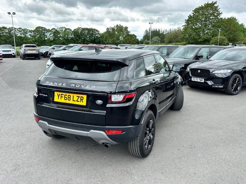 USED 2018 68 LAND ROVER RANGE ROVER EVOQUE 2.0 eD4 SE Tech SUV 5dr Diesel Manual FWD Euro 6 (s/s) (150 ps) 