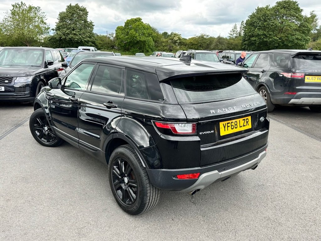 USED 2018 68 LAND ROVER RANGE ROVER EVOQUE 2.0 eD4 SE Tech SUV 5dr Diesel Manual FWD Euro 6 (s/s) (150 ps) 