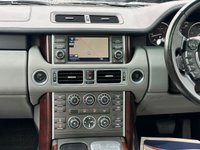 USED 2011 11 LAND ROVER RANGE ROVER 4.4 TD V8 Vogue SE SUV 5dr Diesel Auto 4WD Euro 5 (313 bhp) 