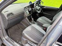 USED 2022 72 VOLKSWAGEN TIGUAN 2.0 TDI R-Line SUV 5dr Diesel DSG Euro 6 (s/s) (150 ps) 