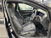 USED 2025 25 VOLKSWAGEN GOLF 1.5 eTSI MHEV R-Line DSG Euro 6 (s/s) 5dr SOLD
