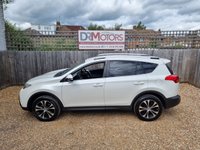 USED 2015 15 TOYOTA RAV4 2.2 D-CAT Invincible SUV 5dr Diesel Auto 4WD Euro 5 (150 ps) 