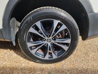 USED 2015 15 TOYOTA RAV4 2.2 D-CAT Invincible SUV 5dr Diesel Auto 4WD Euro 5 (150 ps) 