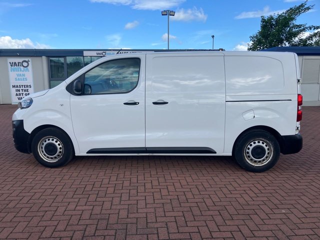 View our PEUGEOT EXPERT